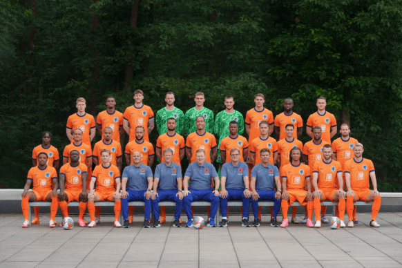 麥拿侖車隊,年重返顶峰,五大數據探,OD体育,OD体育app,OD体育官网,OD体育下载,OD体育入口